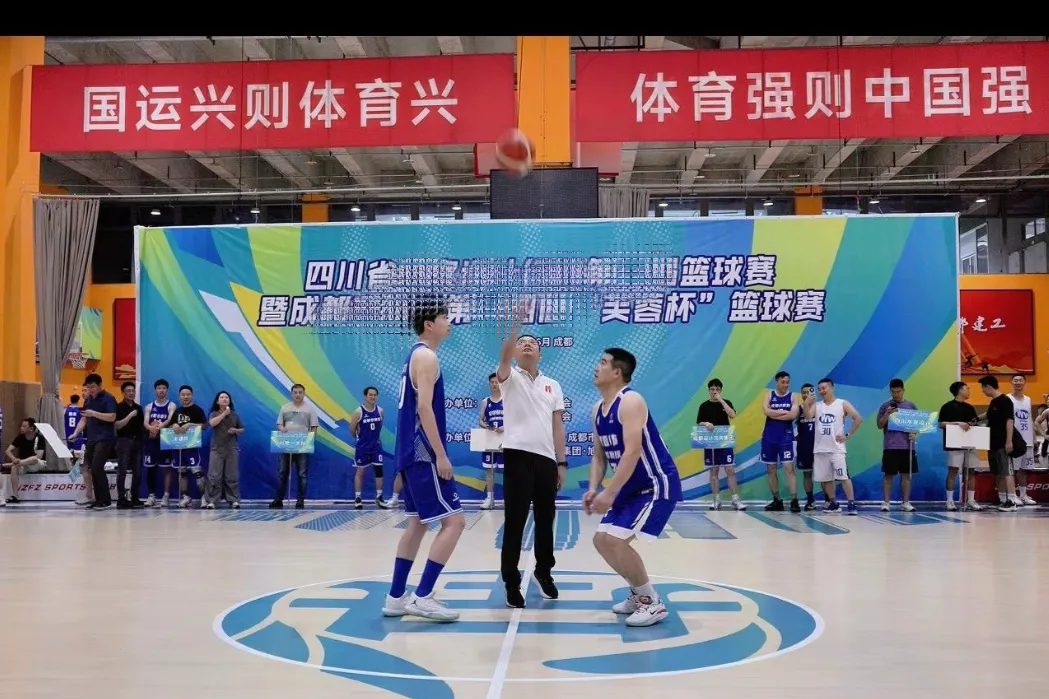 إنقاذ الأرواح خلال الحدث الرياضي: الاستجابة السريعة للطوارئ تنقذ الرياضي من السكتة القلبية المفاجئة